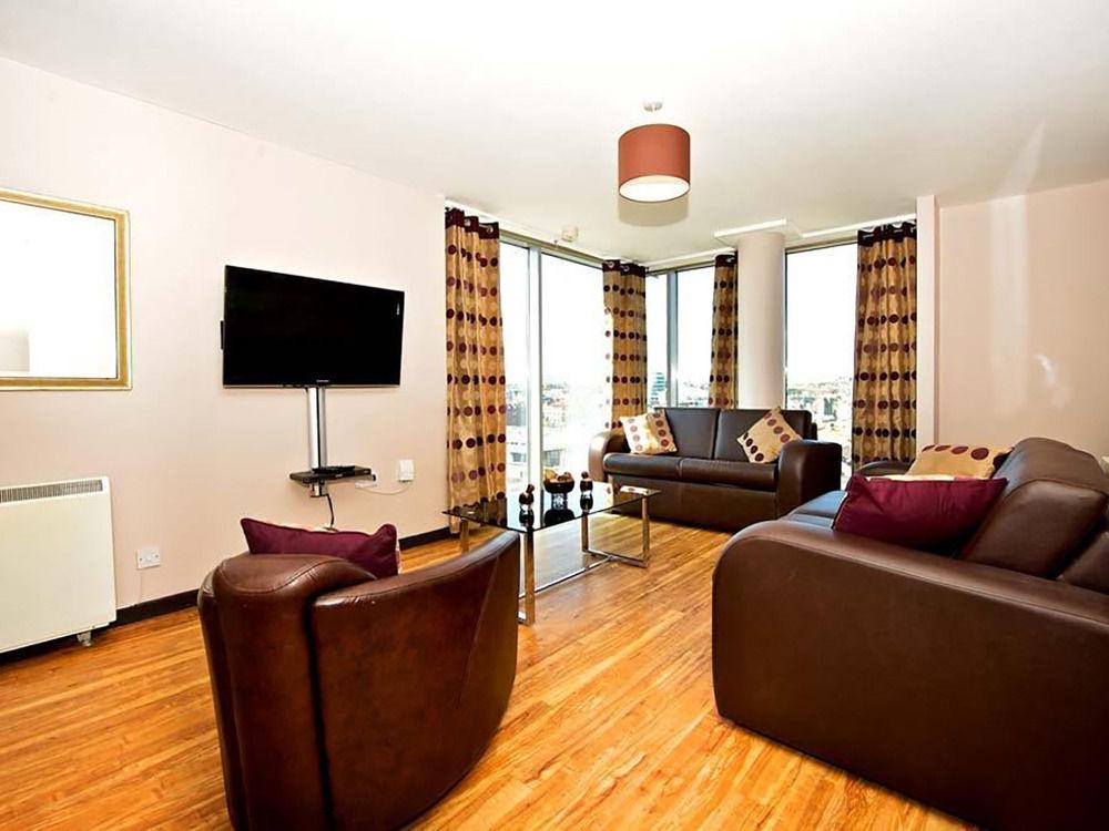 Staycity Aparthotels Millennium Walk ダブリン エクステリア 写真