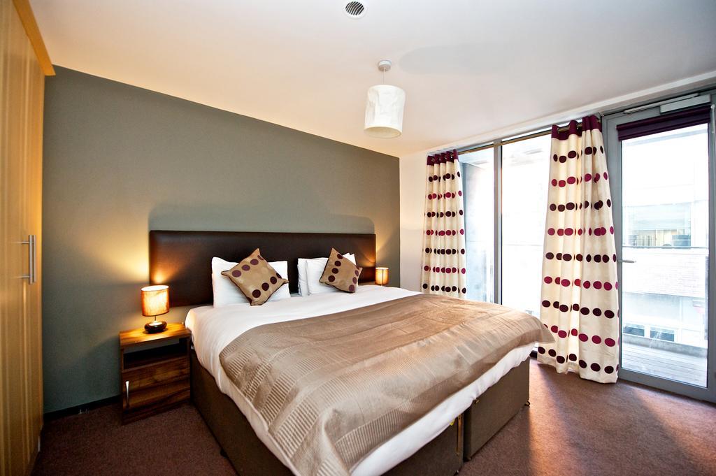 Staycity Aparthotels Millennium Walk ダブリン エクステリア 写真