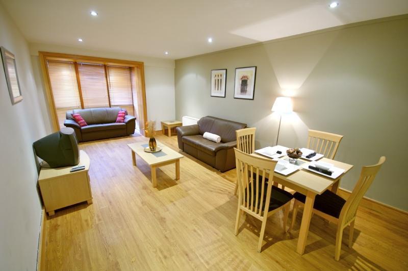 Staycity Aparthotels Millennium Walk ダブリン エクステリア 写真